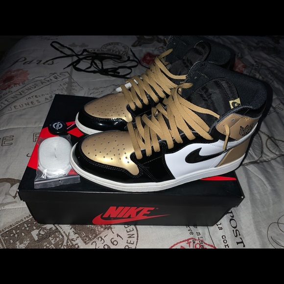 Air jordan 1  HIGH OG NRG gold toe - Picture 4 of 10